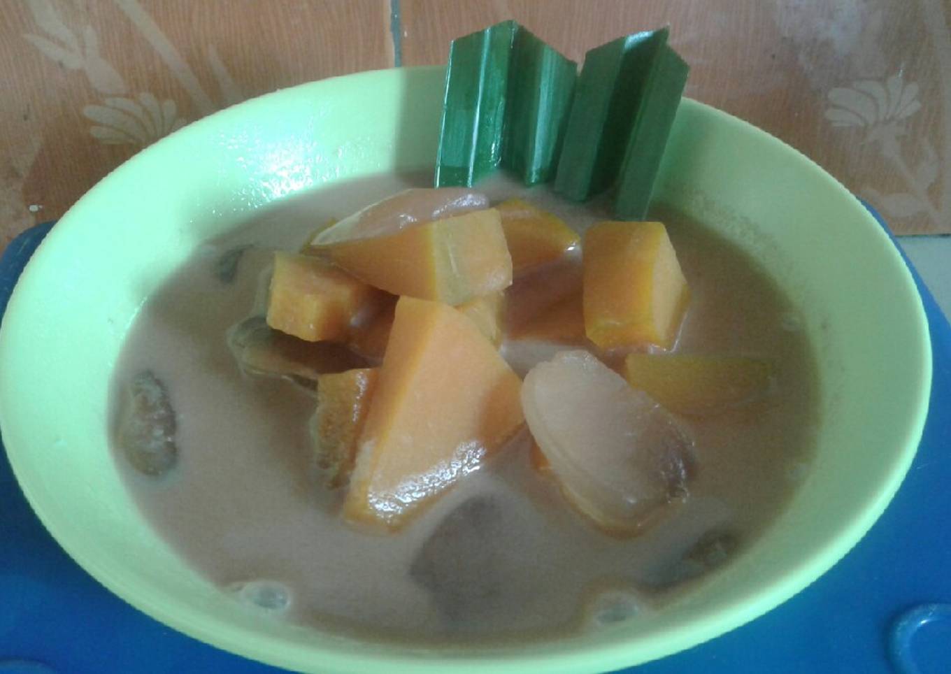 Kolak labu kuning dan kolang kaling