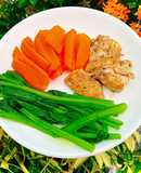 Gà áp chảo ăn kèm rau củ luộc #Eatclean