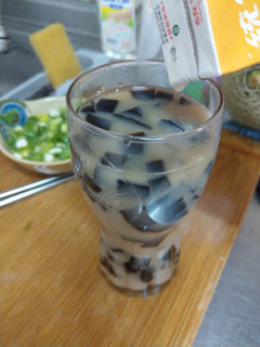 紅茶仙草凍豆奶茶 的食譜成品照片