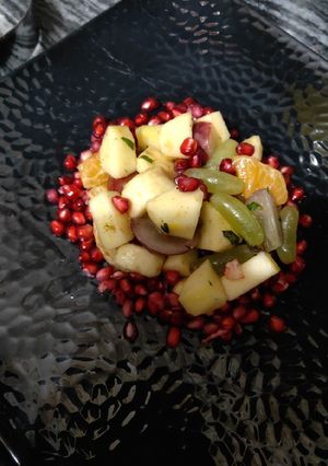 A picture of Fruit Chaat.