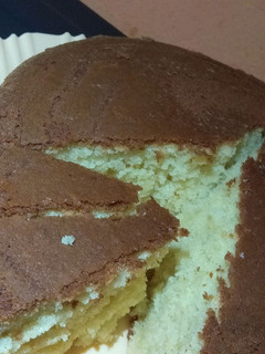 A picture of Simple Vanilla Cake.