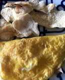 Tortilla de huevo 🥚 relleno de jamón y queso 🧀