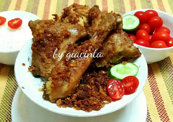 Ayam Goreng bumbu lengkuas