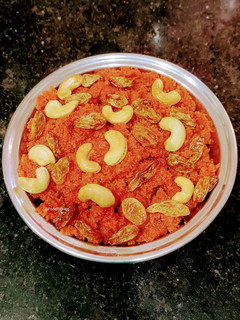 A picture of Gajar Halwa/Carrot Halwa.