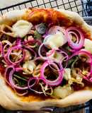 โฮมเมดพิซซ่า🍕หน้าเห็ดดอง🍄กับพริกดองทำเอง🌶️