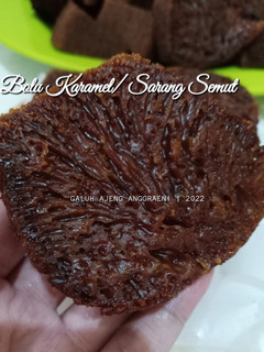 Foto resep Bolu Karamel / Sarang Semut