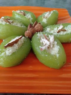 परवल स्वीटस (parwal sweets recipe in Hindi) रेसिपी मुख्य फोटो