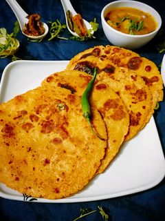 मक्का का पराठा (makka ka paratha recipe in Hindi) रेसिपी मुख्य फोटो