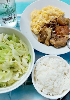 Hình của món Bữa trưa đơn giản 😋😋.