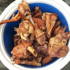 A picture of Fried chicken.