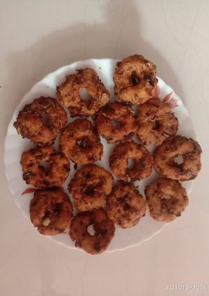 A picture of Instant Medu Vada.