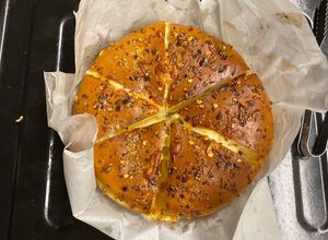 Gambar Korean Cream Cheese Garlic Bread