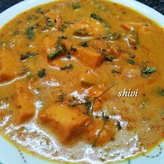 A picture of Kaju paneer masala.
