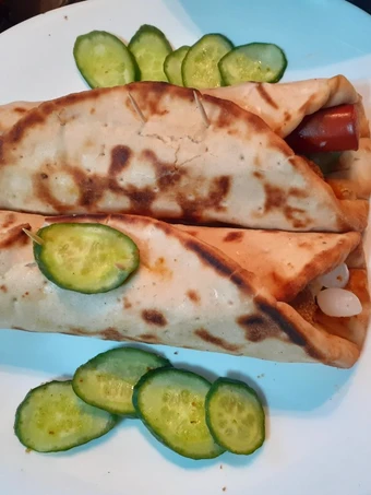 Easy Steps to Make|Recipe} Chicken Ball n sausage Pita roll Anti-Fail