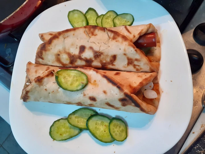 Easy Steps to Make|Recipe} Chicken Ball n sausage Pita roll Anti-Fail