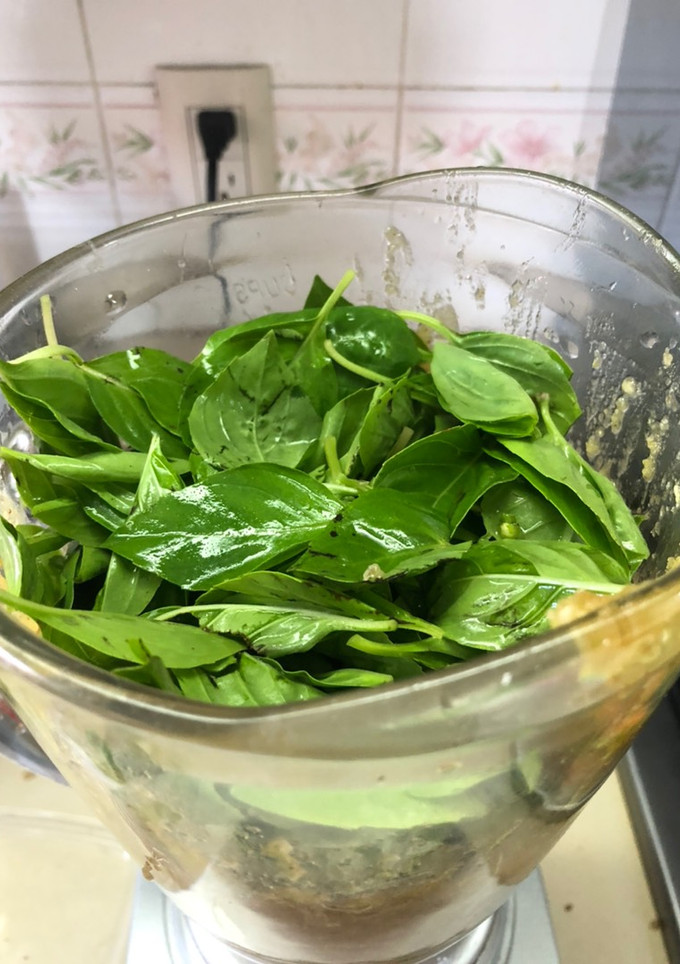 Una foto de Pesto de Albahaca con el toque Sonorense