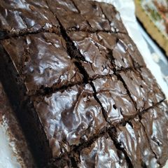 A picture of Fudgy brwnies.