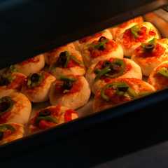 ميني بيتزا 🍕-レシピのメイン写真