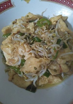 Foto resep Tumis toge tahu #PejuangDapur #PeduliKankerPayudara