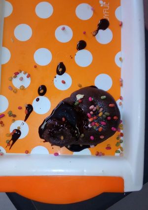 A picture of No heat no bake molten lava cake.