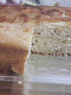 Una foto de Torta fácil con manzanas