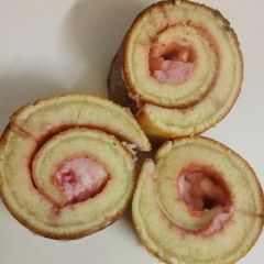 A picture of Stove top Swiss rolls.
