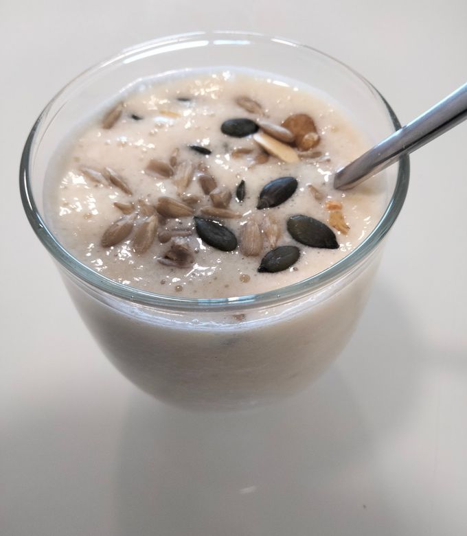 Foto principal de Smoothie de pera y plátano maduros