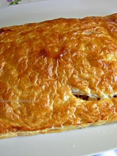 Una foto de Hojaldre relleno de carne
