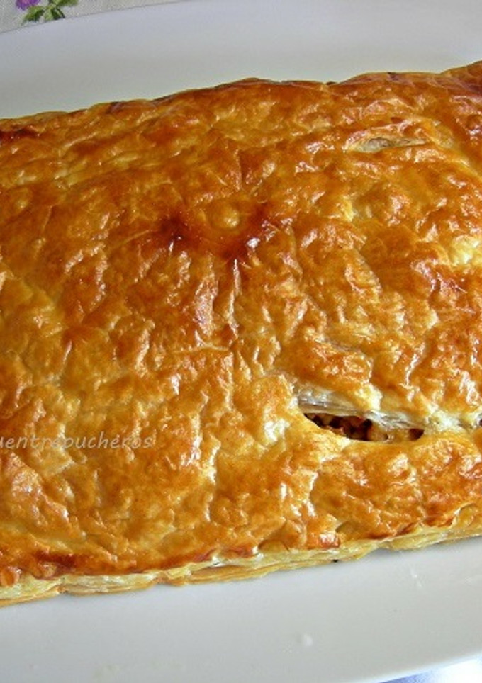 Una foto de Hojaldre relleno de carne