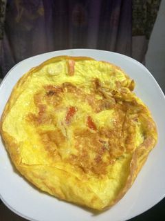 Foto resep Omelette cheeto (cheese and tomato)