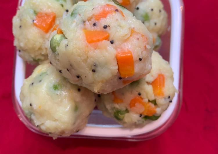 Vegetable rice balls