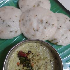 A picture of Instant rava idli.