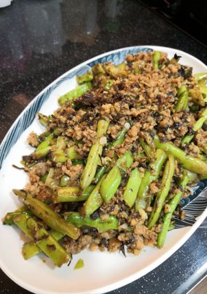 欖菜蝦米肉碎炒四季豆 的食譜成品照片