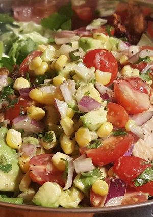 A picture of Chipotle Chicken Salad with Honey Lime Vinaigrette.