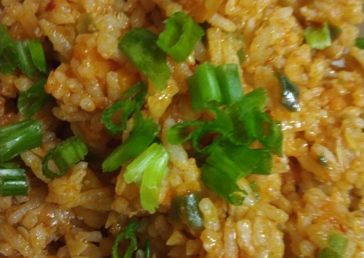 How to Prepare Super Quick Homemade Schezwan rice
