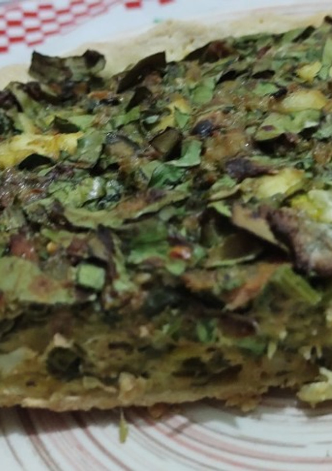 Una foto de Tarta de acelga y atún