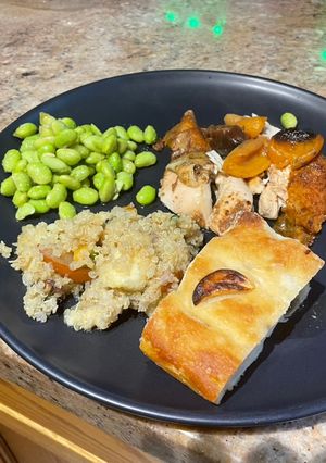 A picture of Morrocan roasted chicken.