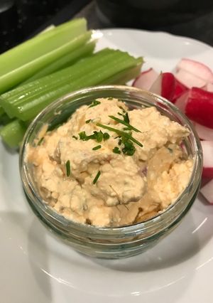 A picture of Hungarian Cottage Cheese Dip.
