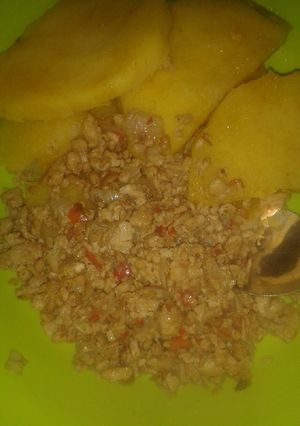 A picture of Yellow yam with egg sauce.