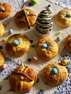 Una foto de Monas de Pascua en Thermomix con huevo de chocolate