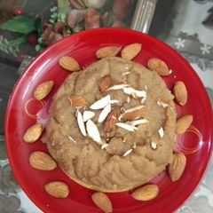 A picture of Suji ka halwa.