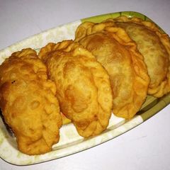 A picture of Chena Gujiya.