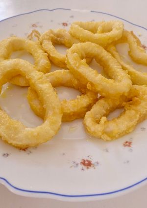 Una foto de Calamares a la romana