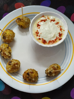 સાબુદાણા ના ફરાળી વડા (Sabudana Farali Vada Recipe In Gujarati) રેસીપી મુખ્ય ફોટો
