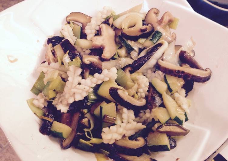 Simple Way to Make Super Quick Homemade Squid and mushroom stir fry
