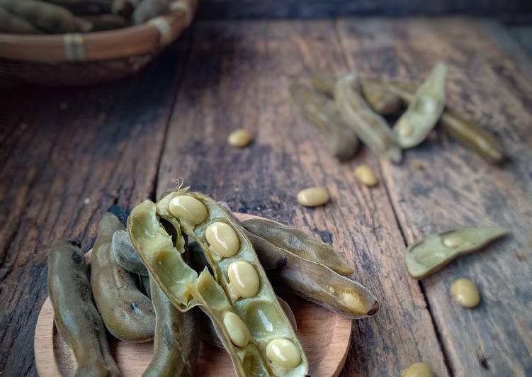 Bagaimana Menyiapkan Kacang Bulu Rebus yang Lezat