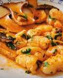 Langostinos y setas Eryngii al ajillo