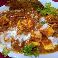 A picture of Microwave Paneer Masala.