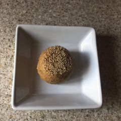 A picture of Churma ladoo.