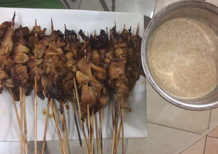 Sate Jamur Bumbu Kacang Almond